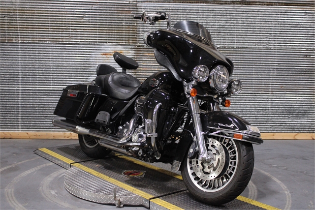 2010 Harley-Davidson Electra Glide Ultra Classic at Texarkana Harley-Davidson