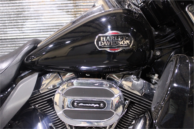 2010 Harley-Davidson Electra Glide Ultra Classic at Texarkana Harley-Davidson