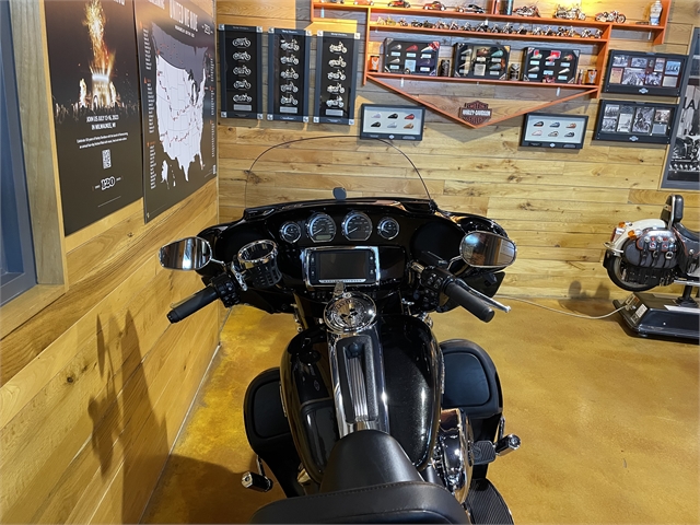 2017 Harley-Davidson Electra Glide Ultra Limited at Thunder Road Harley-Davidson