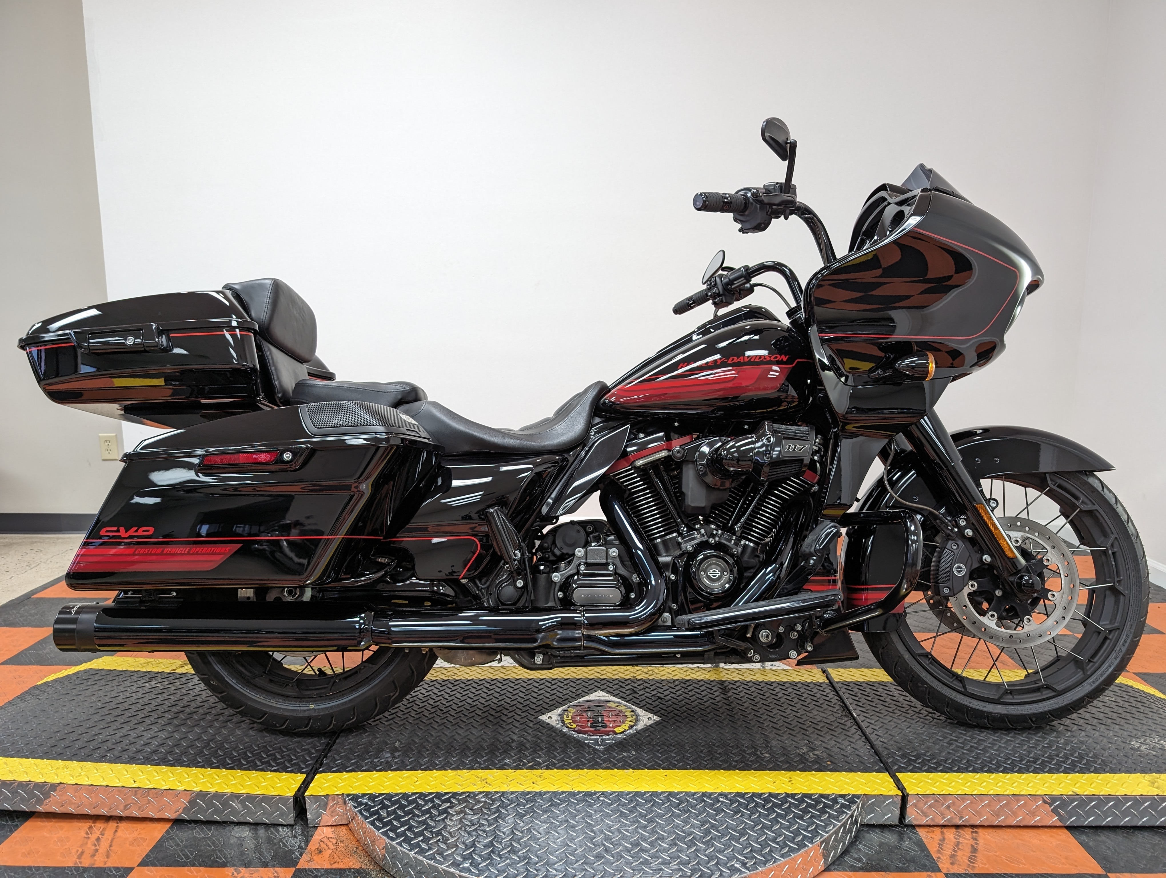 2021 Harley-Davidson CVO' Road Glide CVO Road Glide at Harley-Davidson of Indianapolis