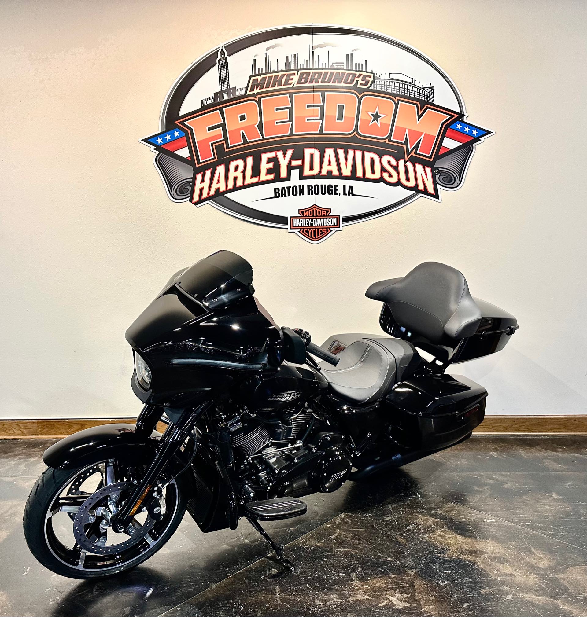 2024 Harley-Davidson Street Glide Base at Mike Bruno's Freedom Harley-Davidson