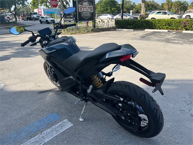 2023 Zero S ZF72 at Fort Lauderdale