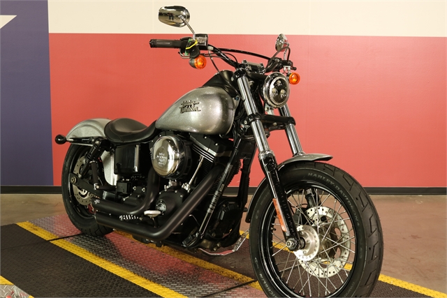 2015 Harley-Davidson Dyna Street Bob at Texas Harley