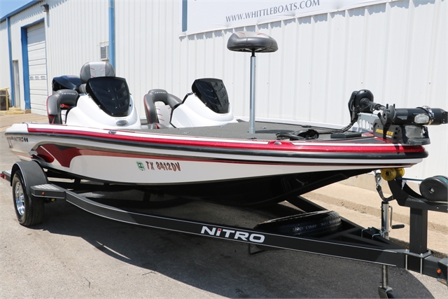 2017 Nitro Z18 at Jerry Whittle Boats