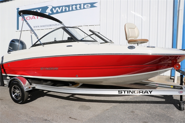 2023 Stingray 191DC Deck Boat at Jerry Whittle Boats