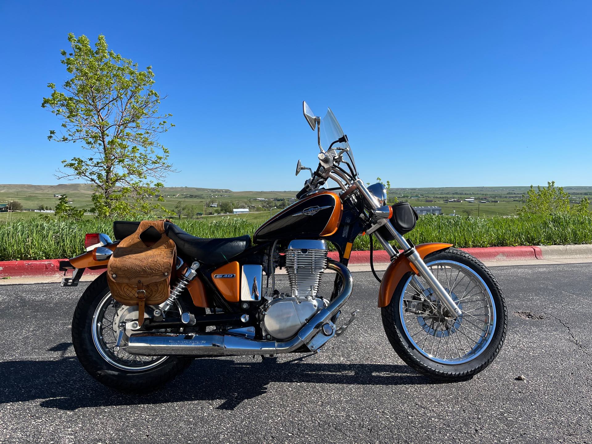 2011 Suzuki Boulevard S40 at Mount Rushmore Motorsports