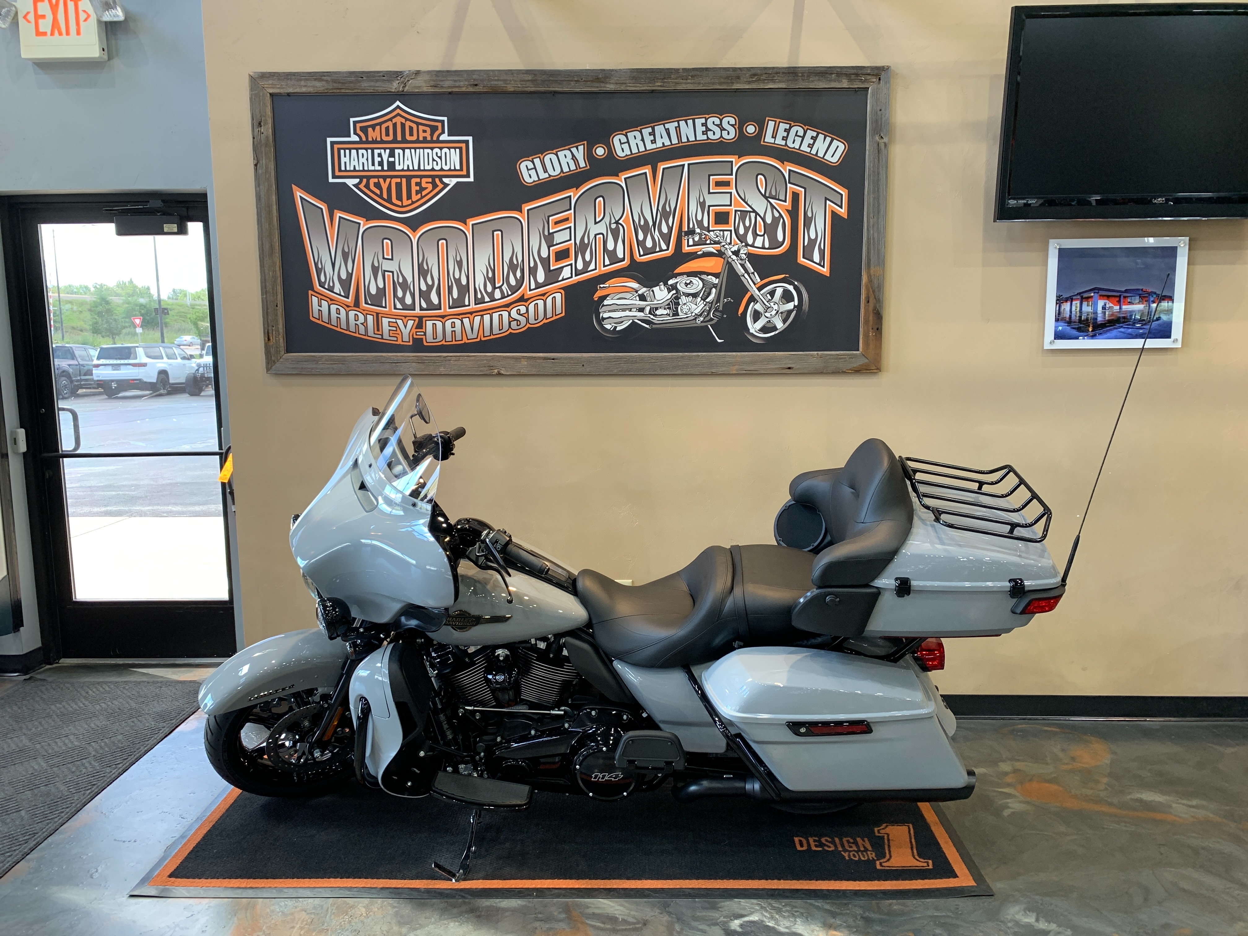 2024 Harley-Davidson Electra Glide Ultra Limited at Vandervest Harley-Davidson, Green Bay, WI 54303