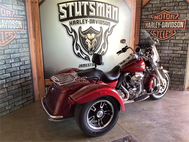 2016 Harley-Davidson Trike FreewheelerT at Stutsman Harley-Davidson