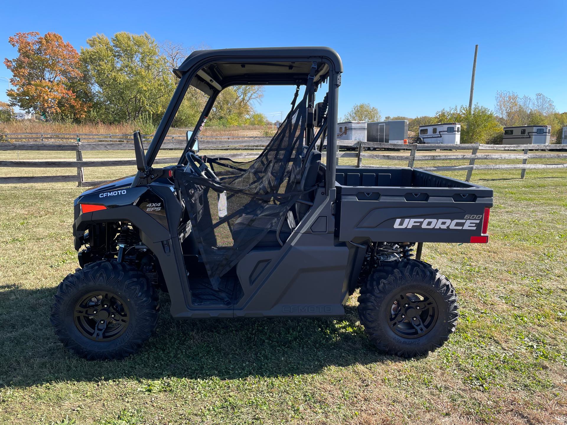 2025 CFMOTO UFORCE 600 at Randy's Cycle