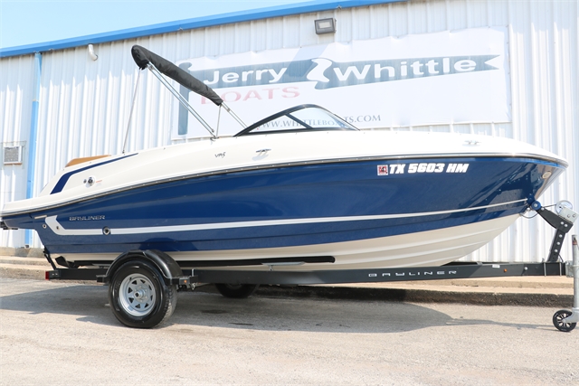 2020 Bayliner VR5 at Jerry Whittle Boats