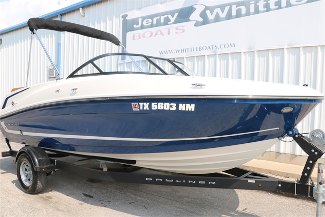 2020 Bayliner VR5 at Jerry Whittle Boats