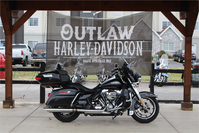 2016 Harley-Davidson Electra Glide Ultra Classic Low at Outlaw Harley-Davidson