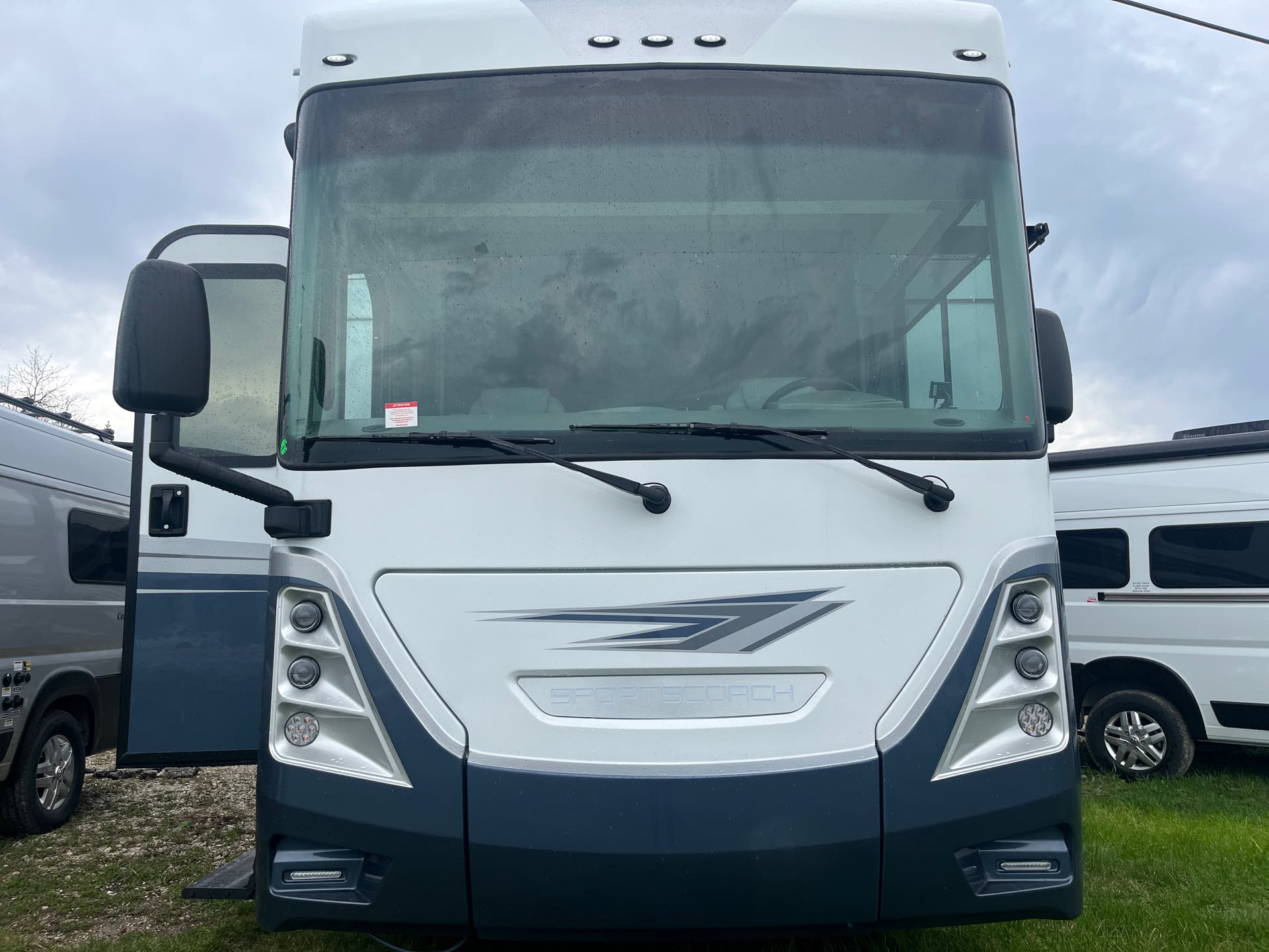 2023 Coachmen Sportscoach SRS 354QS at Prosser's Premium RV Outlet