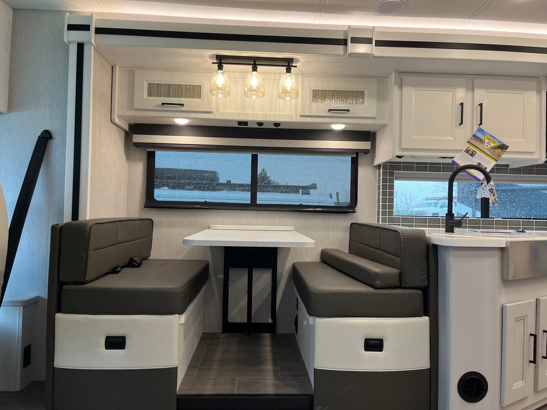 2023 Coachmen Sportscoach SRS 354QS at Prosser's Premium RV Outlet