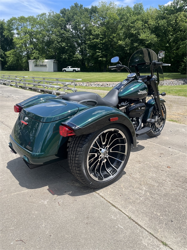 2024 Harley-Davidson Trike Freewheeler at Harley-Davidson of Asheville