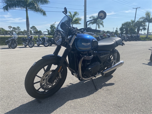 2022 Triumph Street Twin Base at Fort Myers