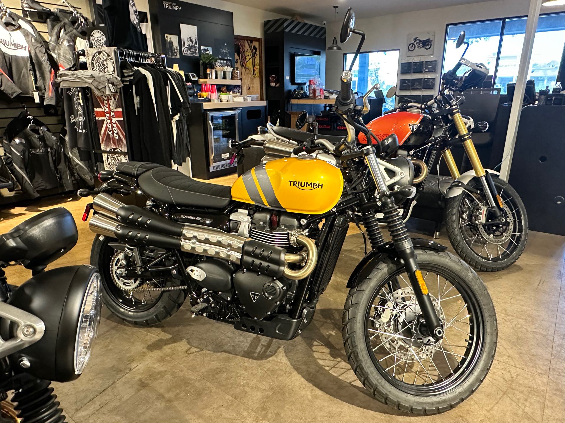 2024 Triumph Scrambler 900 Base at Tampa Triumph, Tampa, FL 33614