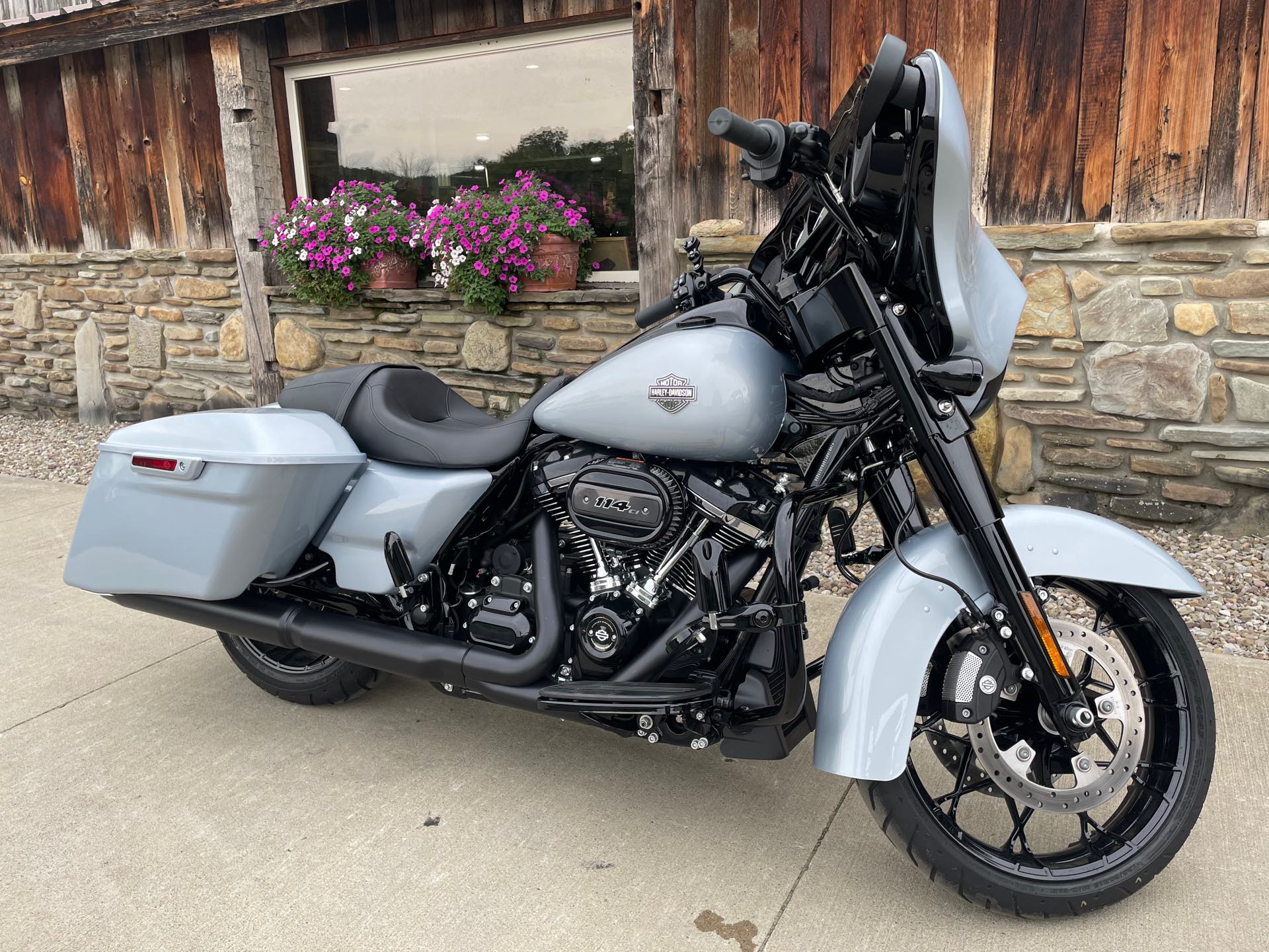 2023 Harley-Davidson Street Glide Special at Arkport Cycles