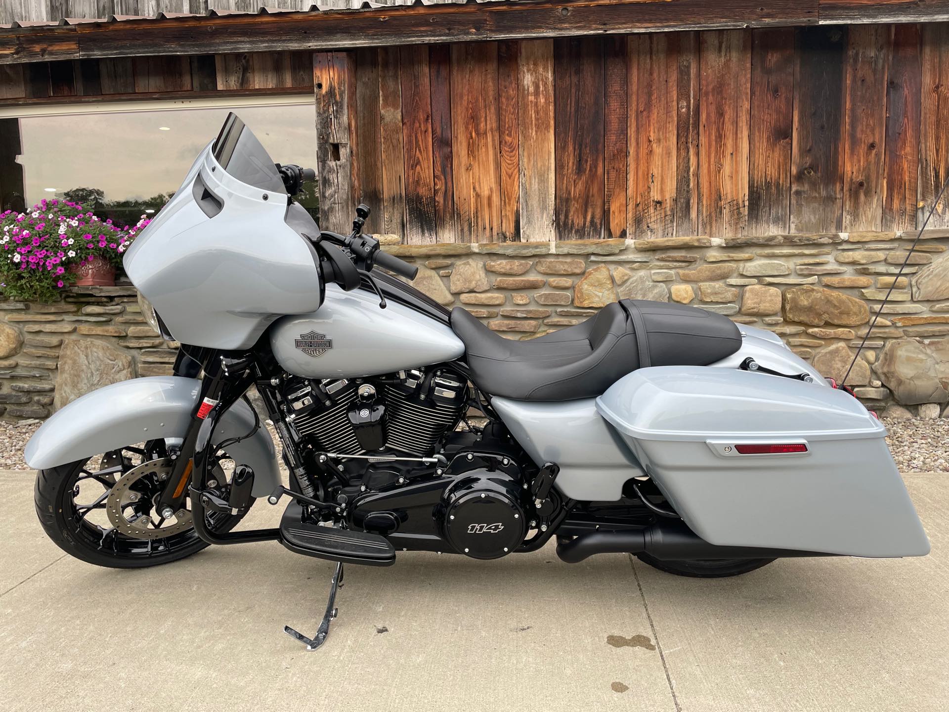 2023 Harley-Davidson Street Glide Special at Arkport Cycles