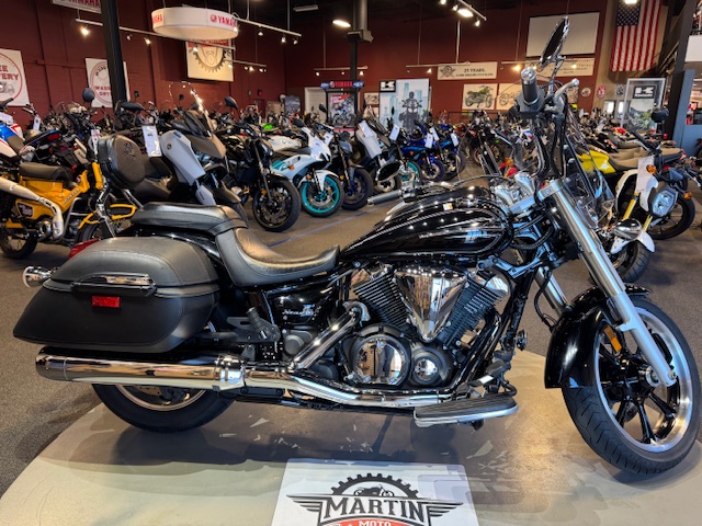 2012 Yamaha V Star 950 Tourer at Martin Moto