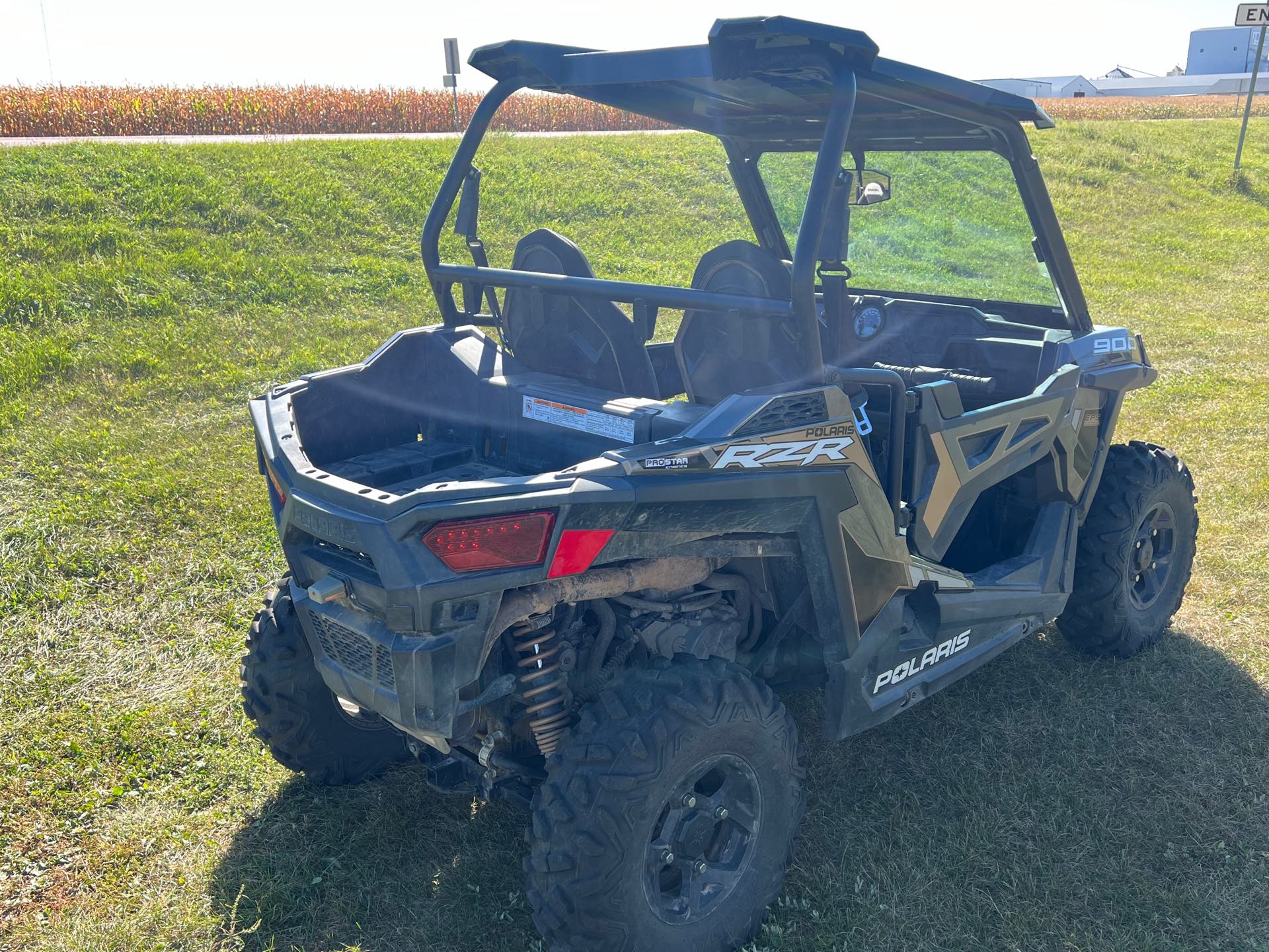 2018 Polaris RZR 900 EPS at Interlakes Sport Center