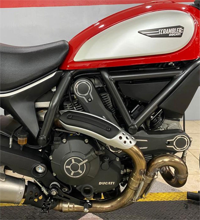 2015 Ducati Scrambler Icon at Southwest Cycle, Cape Coral, FL 33909