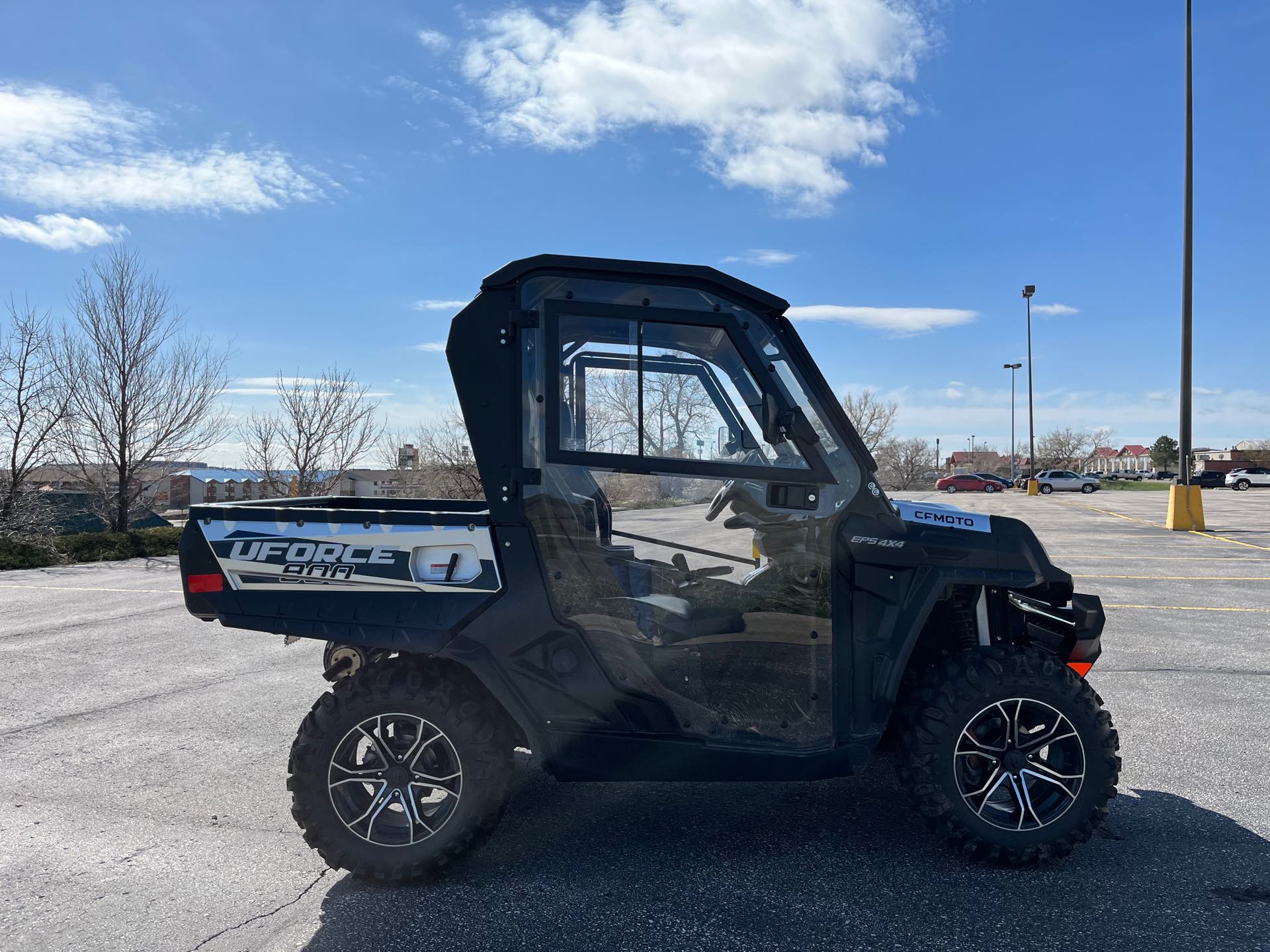 2022 CFMOTO UFORCE 800 at Mount Rushmore Motorsports