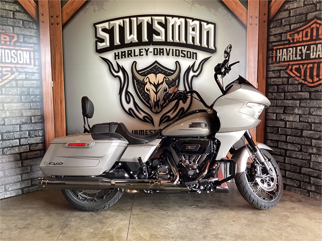 2023 Harley-Davidson Road Glide CVO Road Glide at Stutsman Harley-Davidson