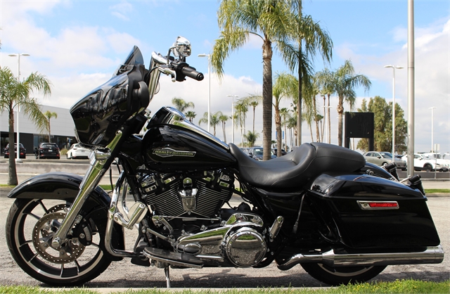 2023 Harley-Davidson Street Glide Base at Quaid Harley-Davidson, Loma Linda, CA 92354