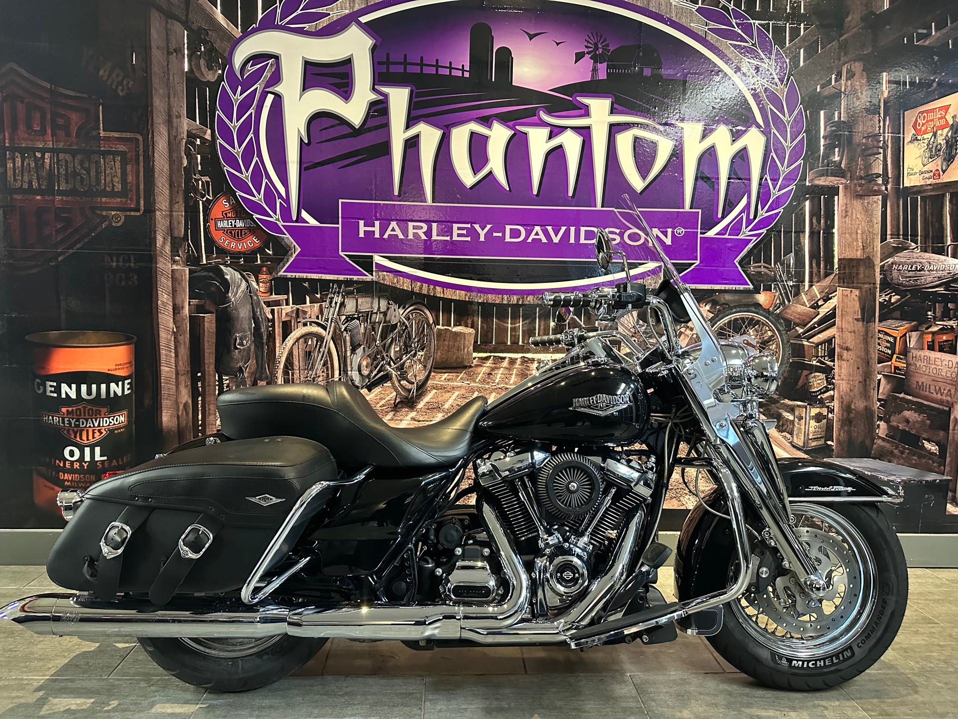 2018 Harley-Davidson Road King Base at Phantom Harley-Davidson