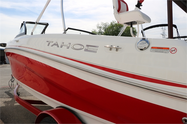 2017 Tahoe 550 TF at Jerry Whittle Boats