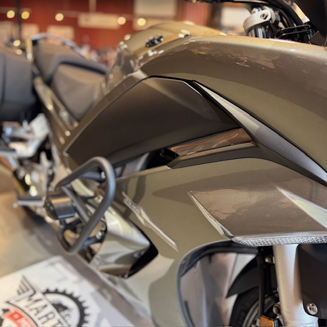 2013 Yamaha FJR 1300A at Martin Moto