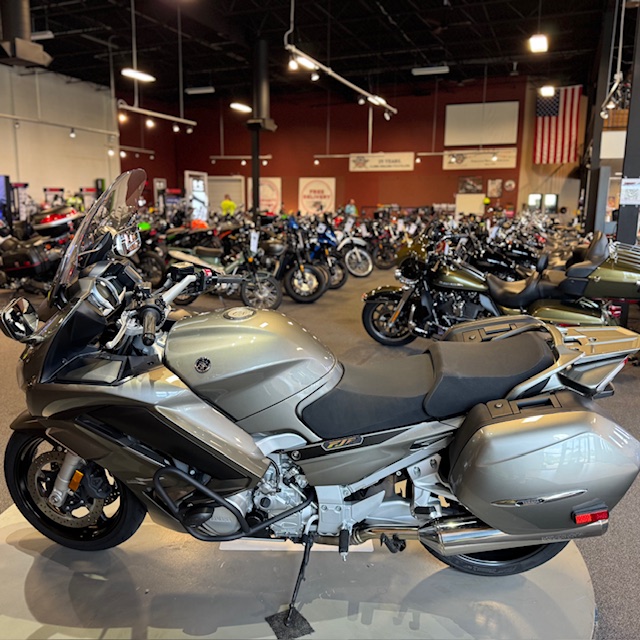 2013 Yamaha FJR 1300A at Martin Moto