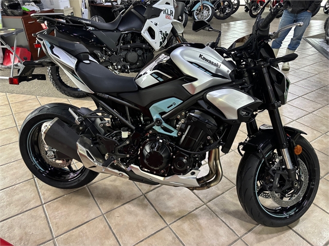 2025 Kawasaki Z900 ABS at Dale's Fun Center, Victoria, TX 77904