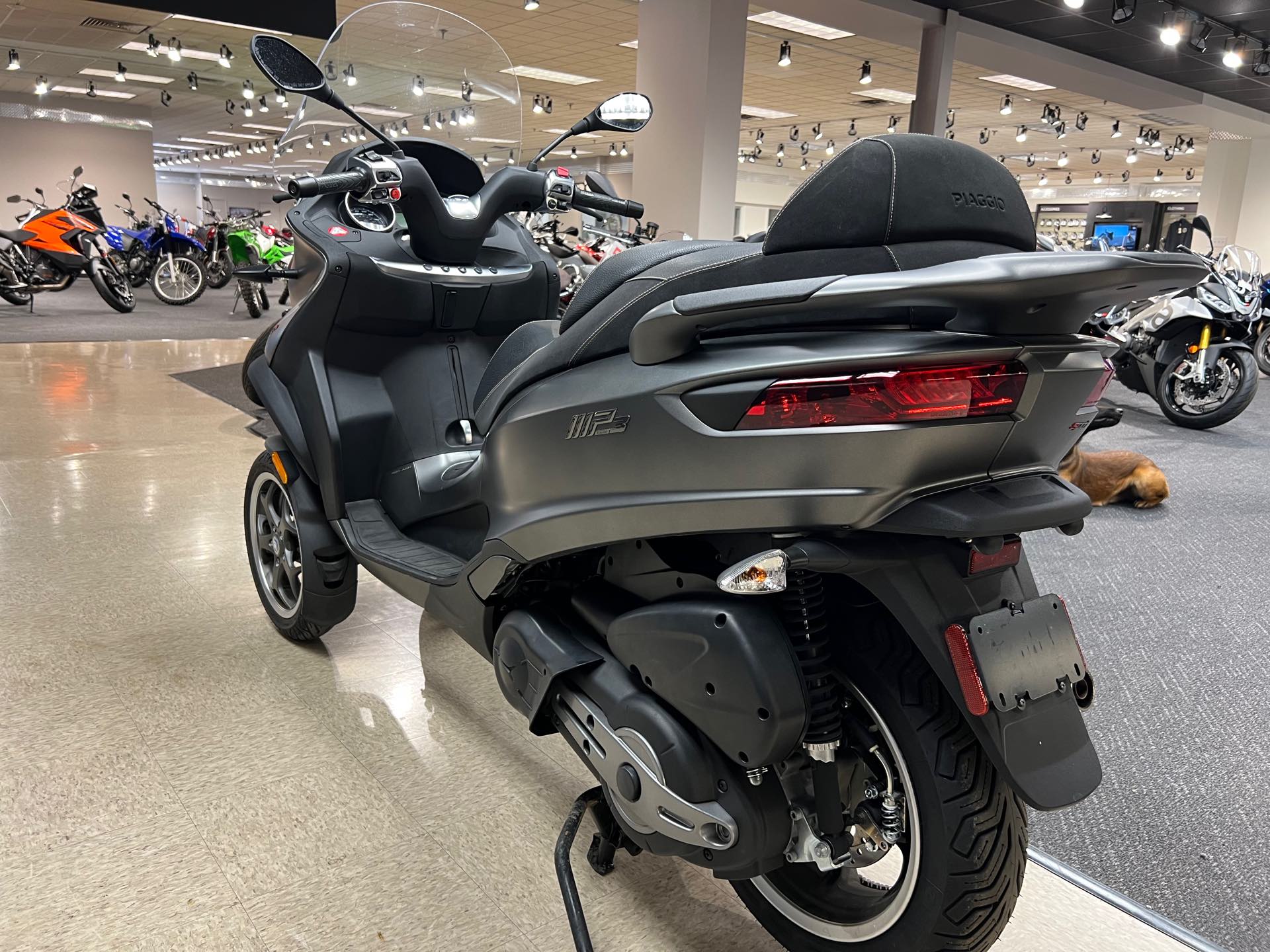 2018 Piaggio MP3 500 ie LT Sport ABS at Sloans Motorcycle ATV, Murfreesboro, TN, 37129