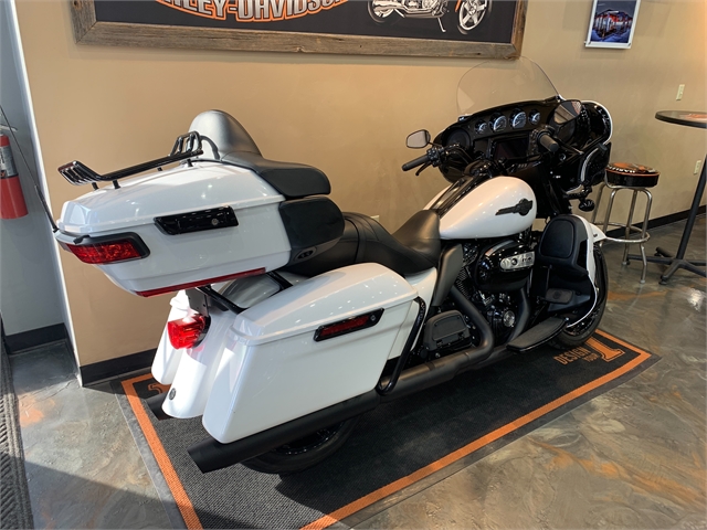 2024 Harley-Davidson Electra Glide Ultra Limited at Vandervest Harley-Davidson, Green Bay, WI 54303