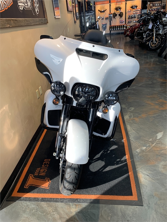 2024 Harley-Davidson Electra Glide Ultra Limited at Vandervest Harley-Davidson, Green Bay, WI 54303