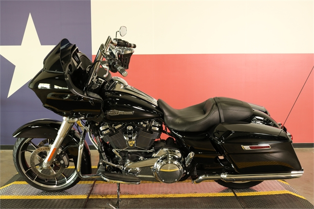 2023 Harley-Davidson Road Glide Base at Texas Harley