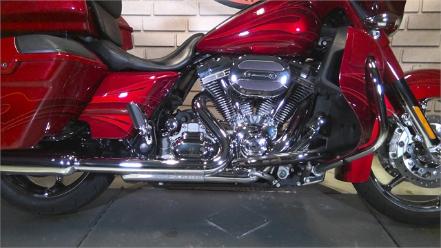 2016 Harley-Davidson Street Glide CVO Street Glide at Wolverine Harley-Davidson