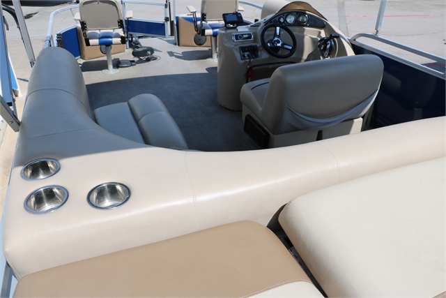 2016 Bentley 220 Fish SE at Jerry Whittle Boats