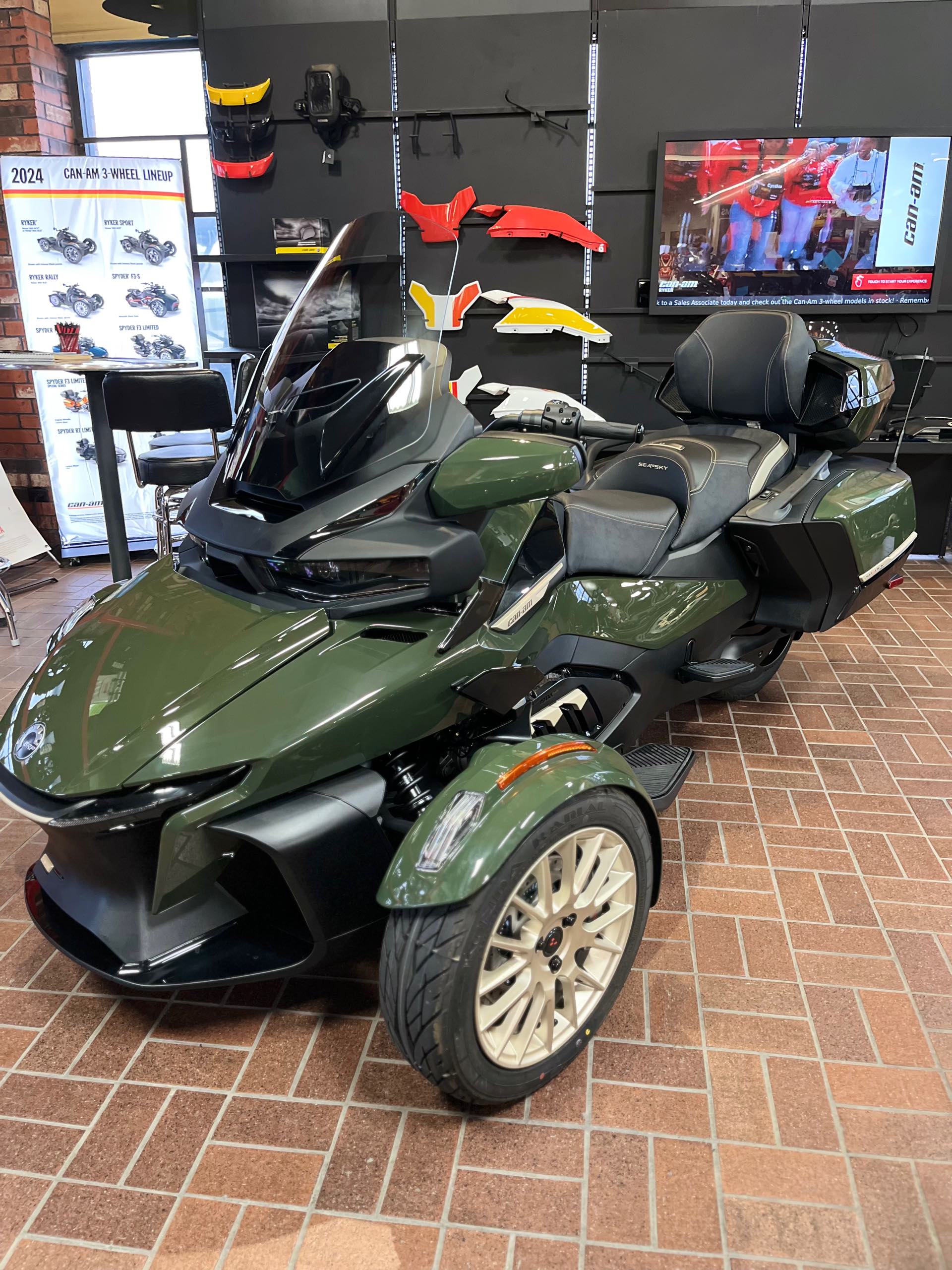 2023 Can-Am Spyder RT Sea-To-Sky at Wild West Motoplex