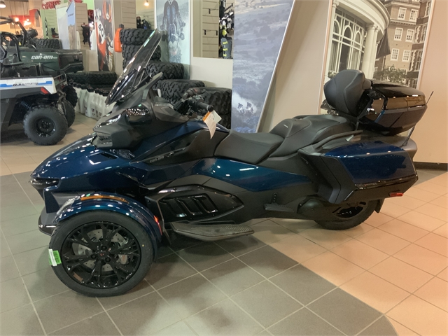 2022 Can-Am Spyder RT Limited at Midland Powersports