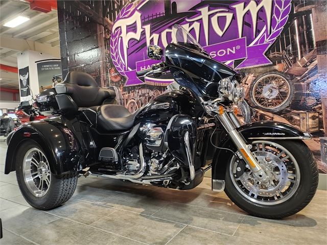 2020 Harley-Davidson Trike Tri Glide Ultra at Phantom Harley-Davidson