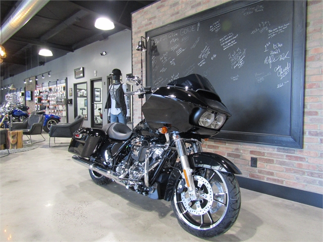 2023 Harley-Davidson Road Glide Base at Cox's Double Eagle Harley-Davidson
