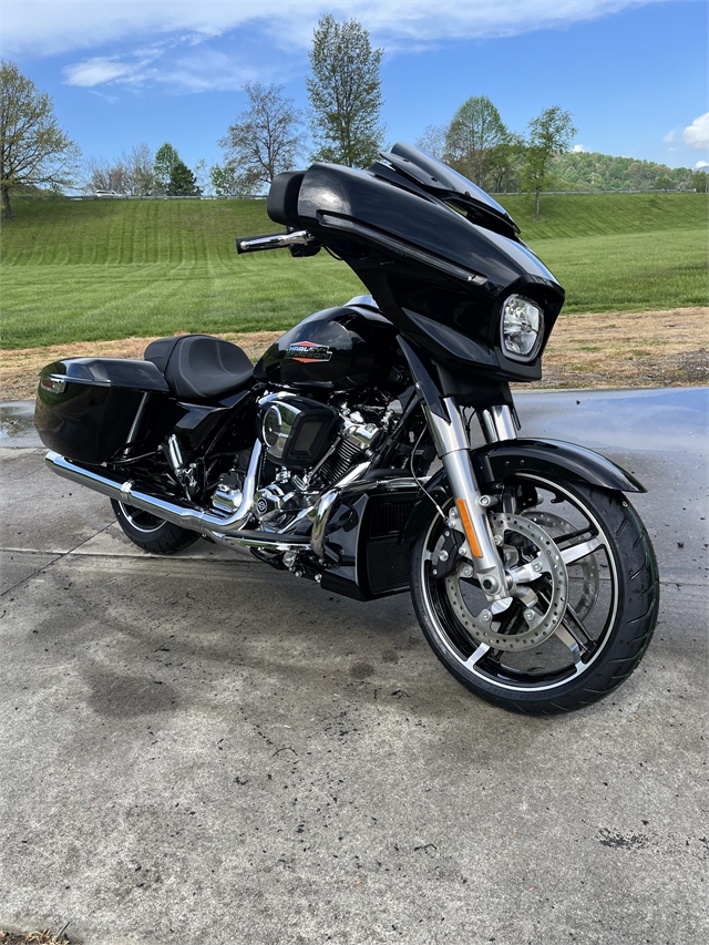 2024 Harley-Davidson Street Glide Base at Harley-Davidson of Asheville