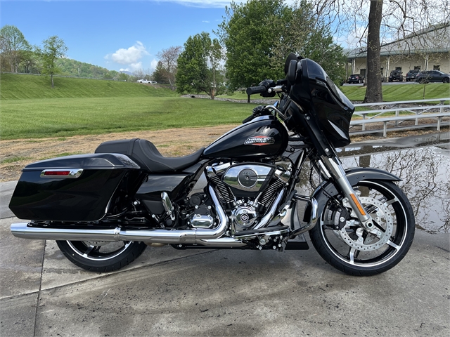 2024 Harley-Davidson Street Glide Base at Harley-Davidson of Asheville