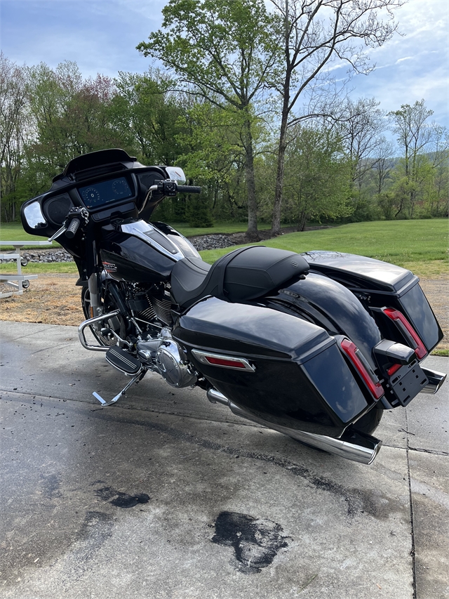 2024 Harley-Davidson Street Glide Base at Harley-Davidson of Asheville