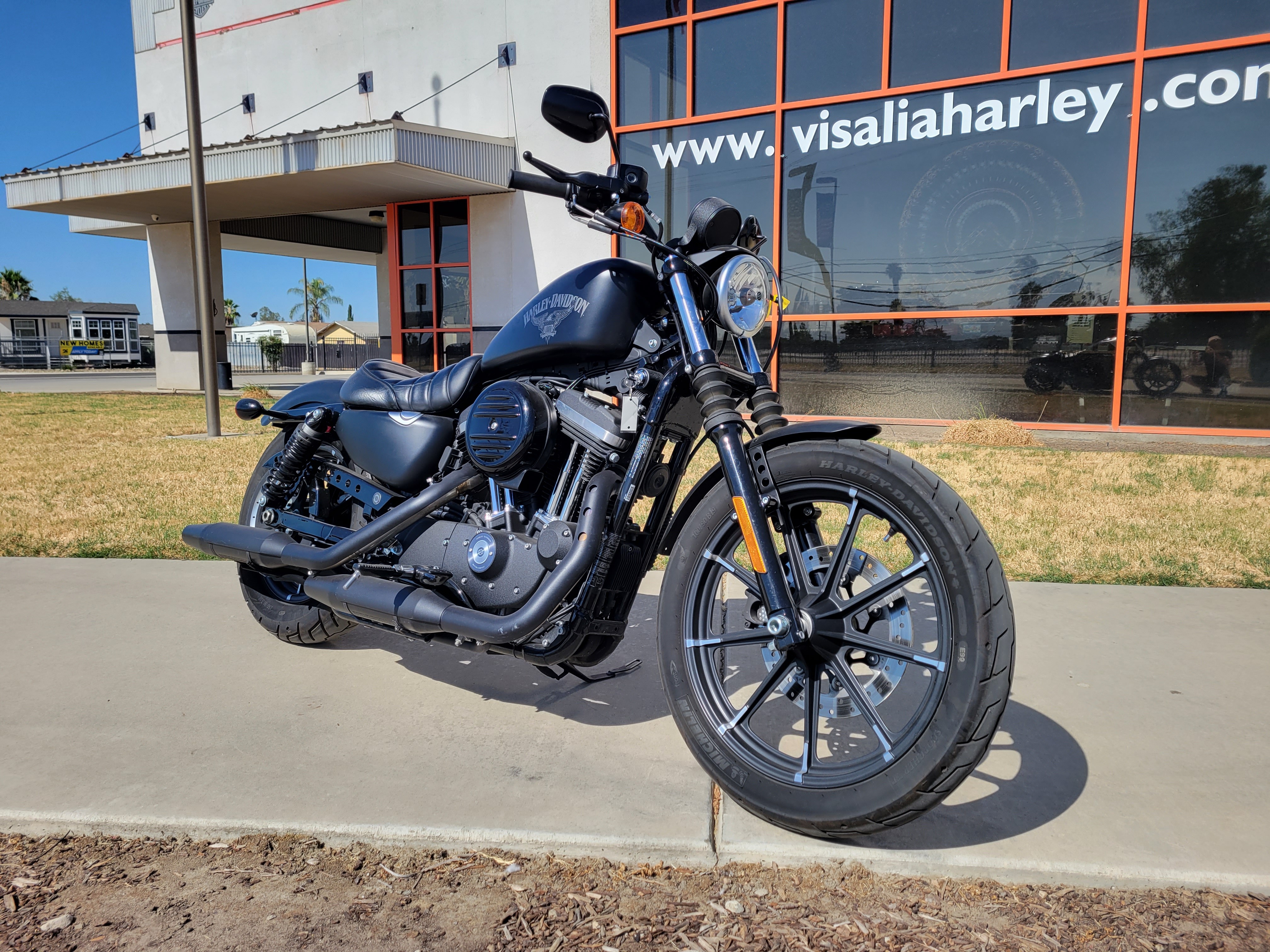 2017 Harley-Davidson Sportster Iron 883 at Visalia Harley-Davidson