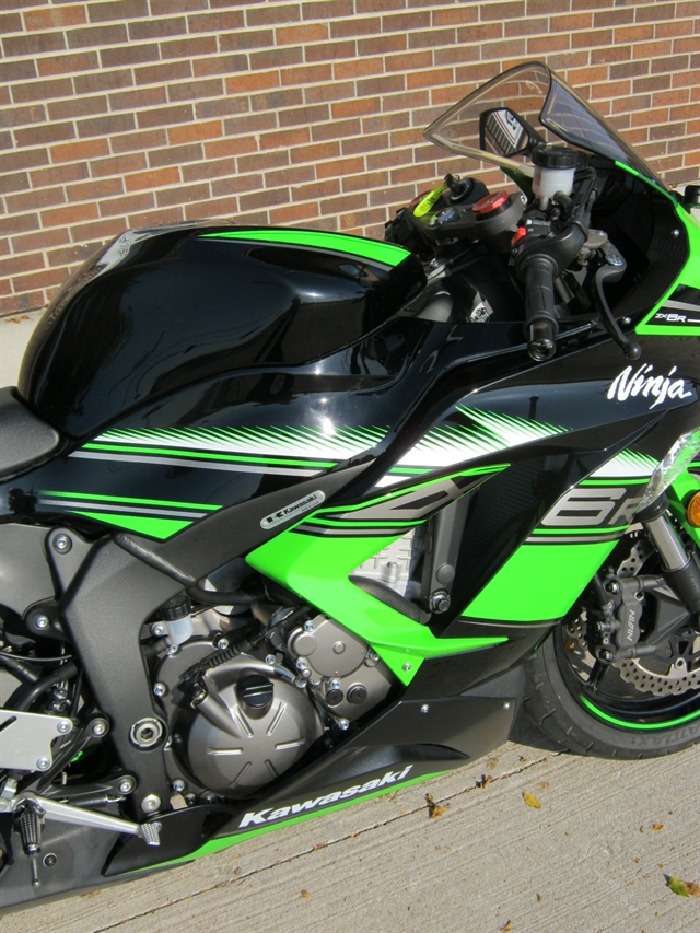 2017 Kawasaki ZX-6R Ninja 636 KRT | Brenny's Motorcycle Clinic