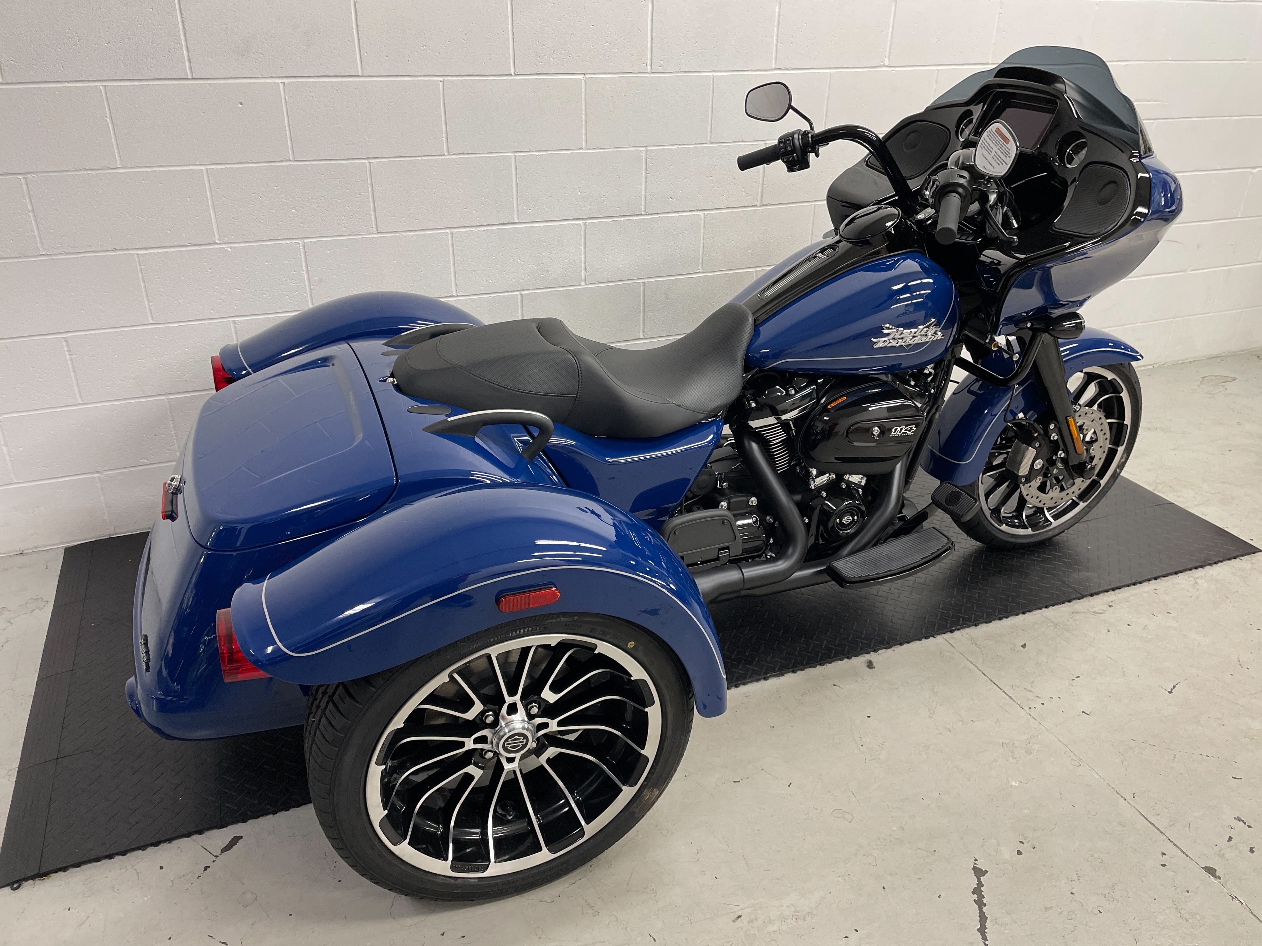 2023 Harley-Davidson Trike Road Glide 3 at Destination Harley-Davidson®, Silverdale, WA 98383